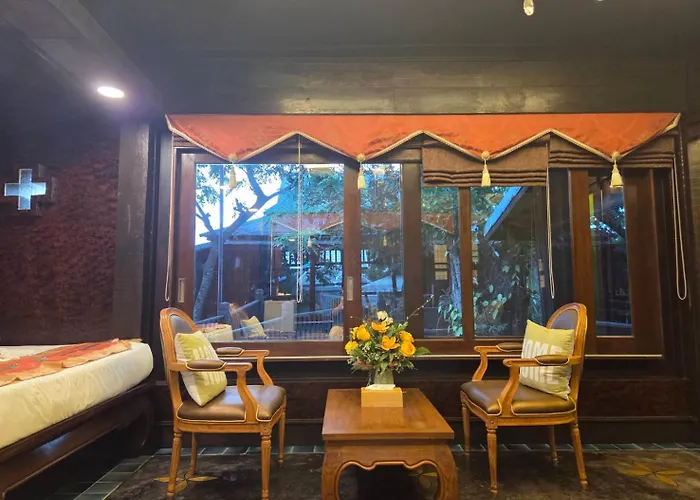 Bantunglom Resort